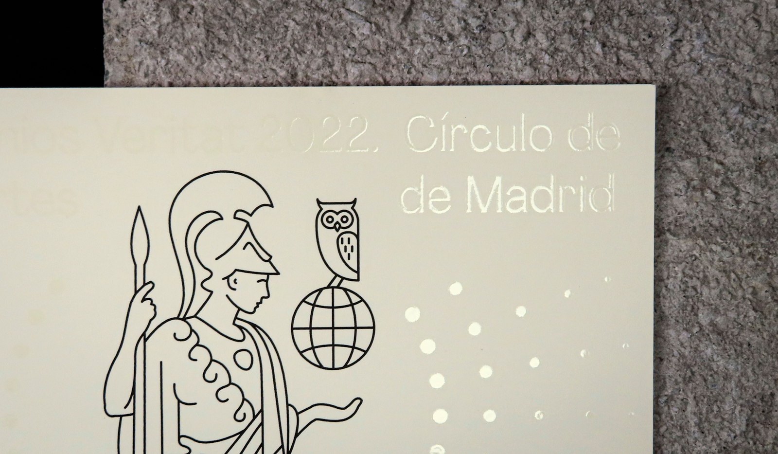 Invitación con barniz para gala de premios